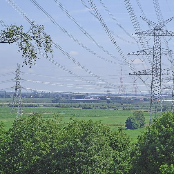 380-kV-Leitung Dollern – Elbequerung Wichtiges Teilstück in Betrieb genommen